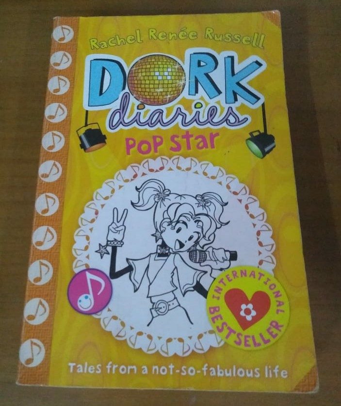 Dork Diaries: Pop Star
