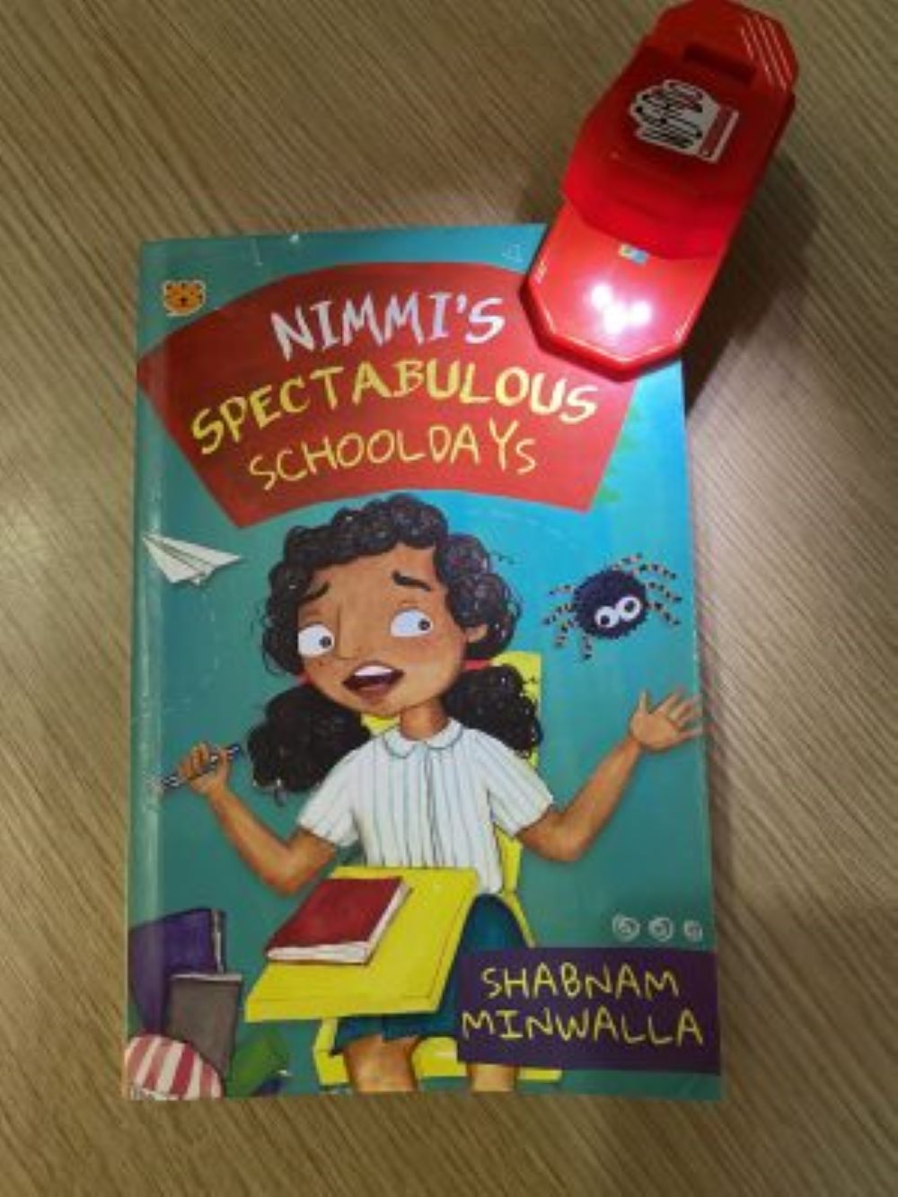 Review: Nimmi’s Spectabulous Schooldays