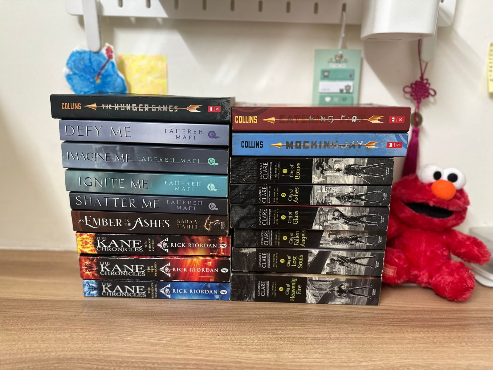 10 Book Series to pull you out of a Reading Slump [10-16 years]